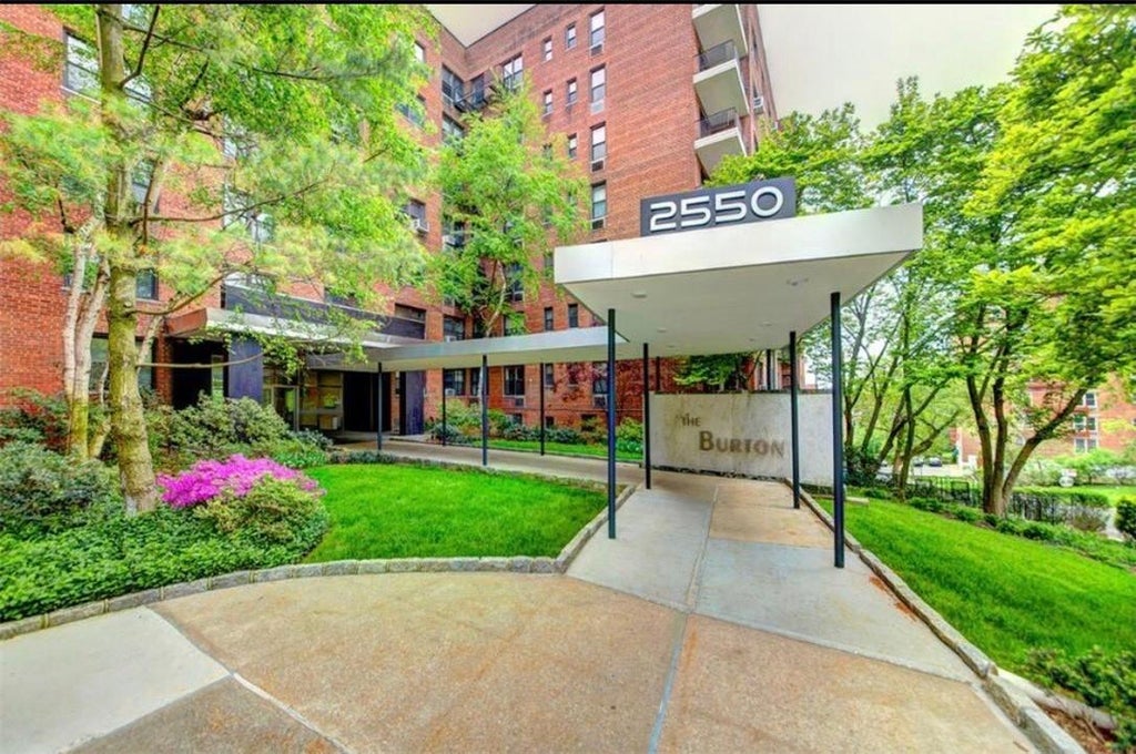 1 of 1 - 2550 Independence Avenue # 5u, Bronx, NY
