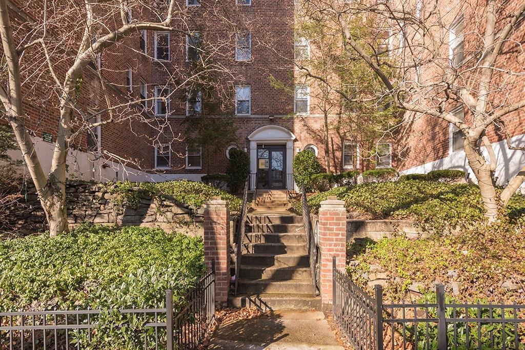 1 of 1 - 801 Bronx River Road 5j, Bronxville, NY