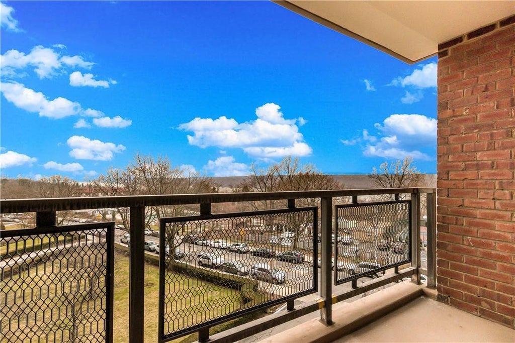 1 of 1 - 5800 Arlington Avenue # 5u, Bronx, NY