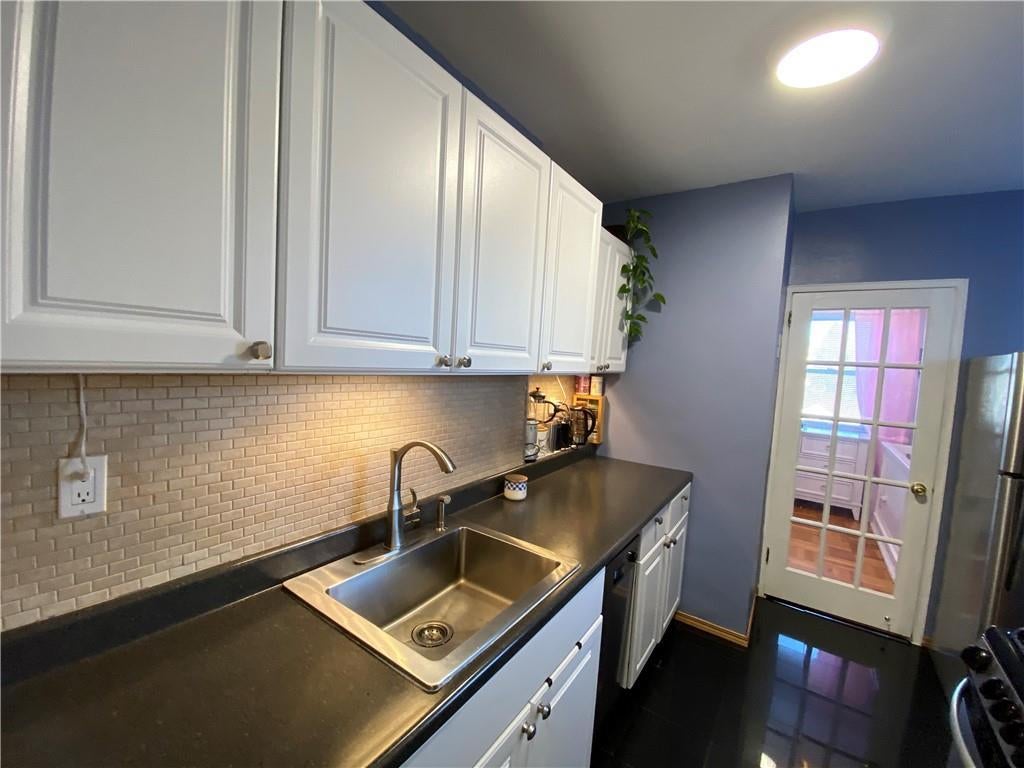 1 of 1 - 240 Garth Road 4k2, Scarsdale, NY
