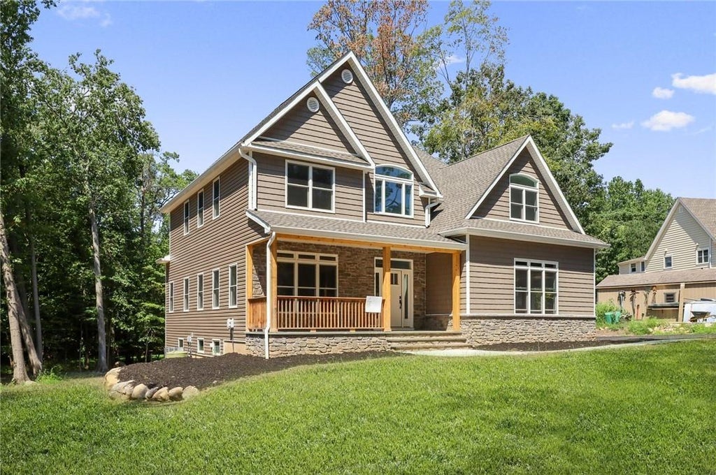 1 of 1 - 4 Lowney Way, Nanuet, NY