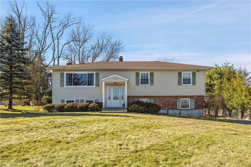 1 of 1 - 3163 Quinlan St., Yorktown Heights, NY