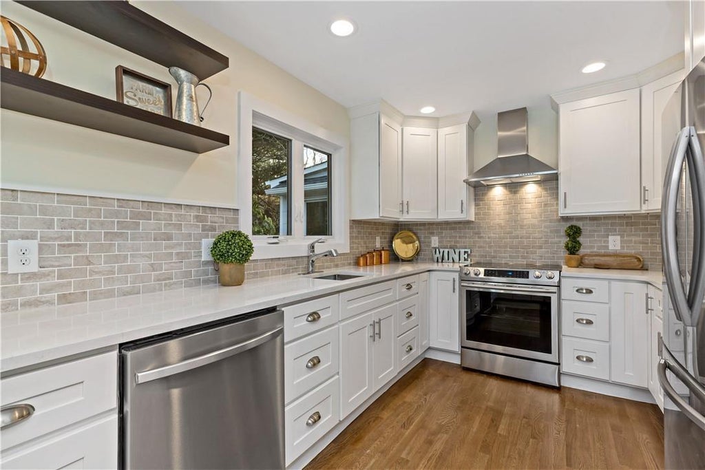 1 of 1 - 177 Crest Drive, Tarrytown, NY