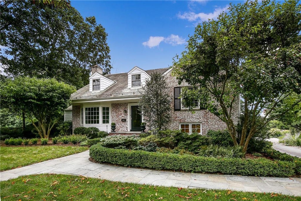 1 of 1 - 195 Locust Avenue, Rye, NY