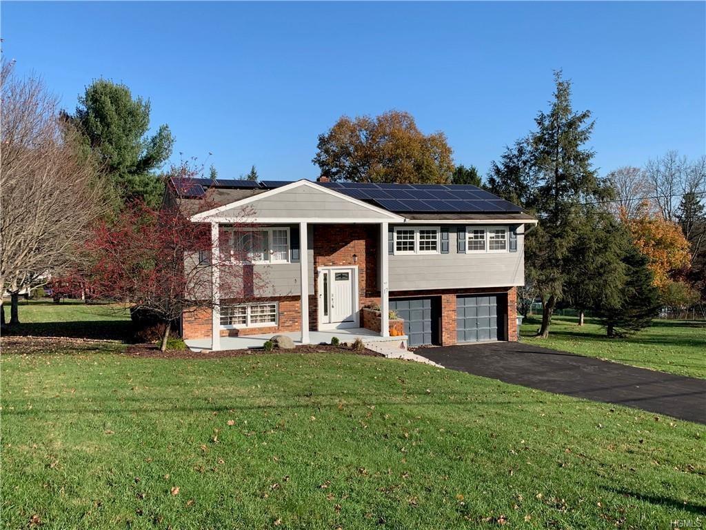 1 of 1 - 17 Wood Road, Sugar Loaf, NY
