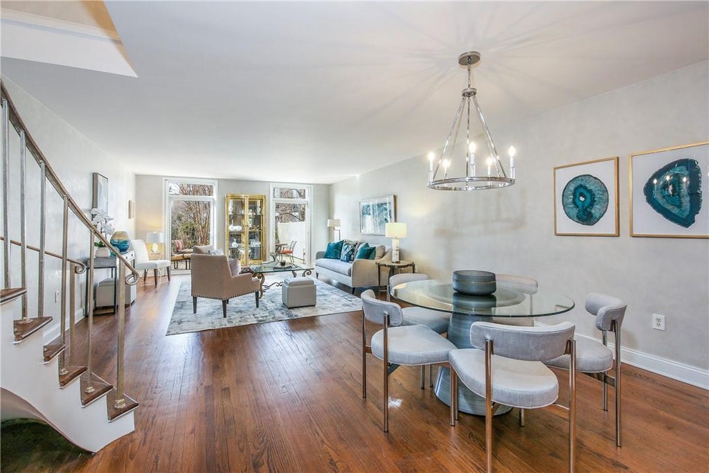 1 of 1 - 720 Milton # M-4, Rye, NY