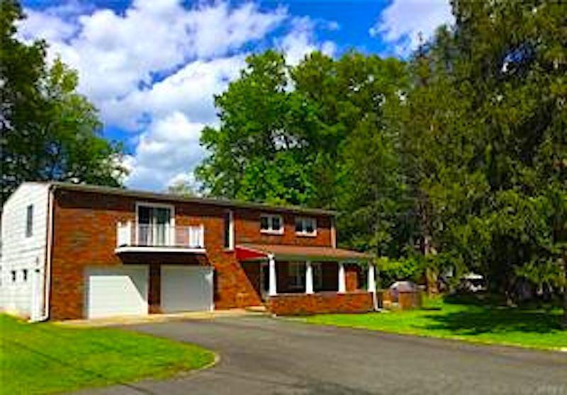 1 of 1 - 6 De Camp Court, Stony Point, NY