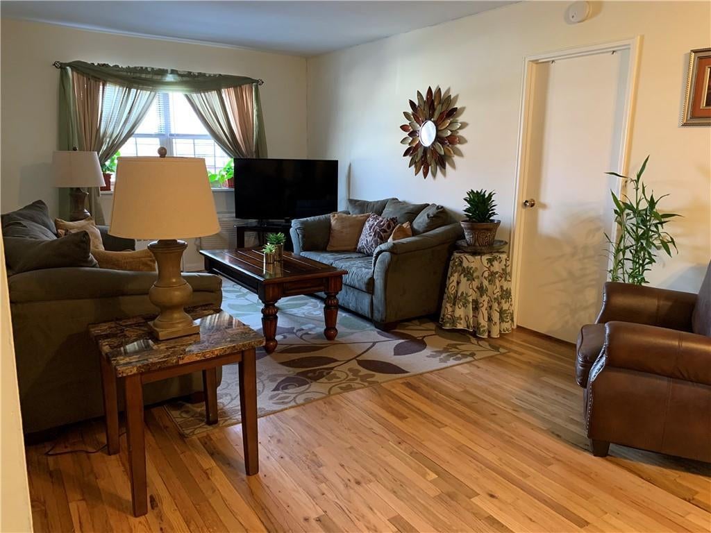 1 of 1 - 20 Secor Place # 2k, Yonkers, NY