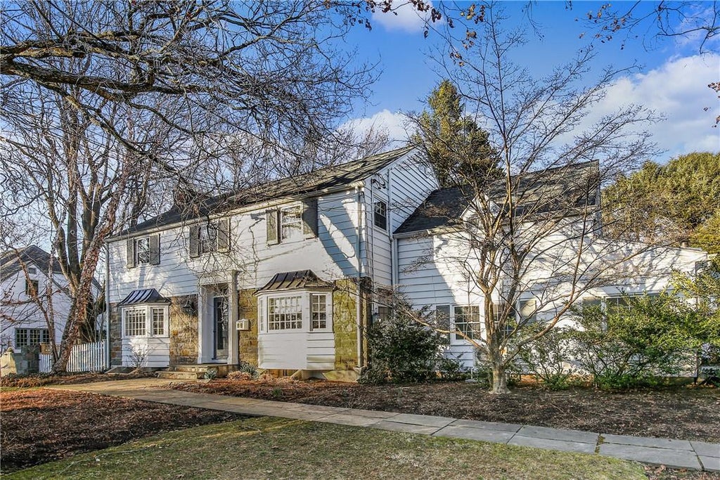 1 of 1 - 2 Halls Lane, Rye, NY