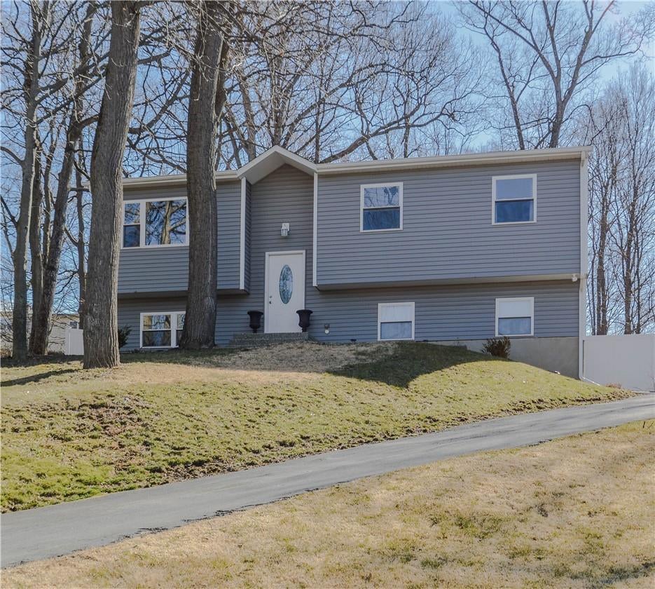 1 of 1 - 4 Crane Road, Middletown, NY