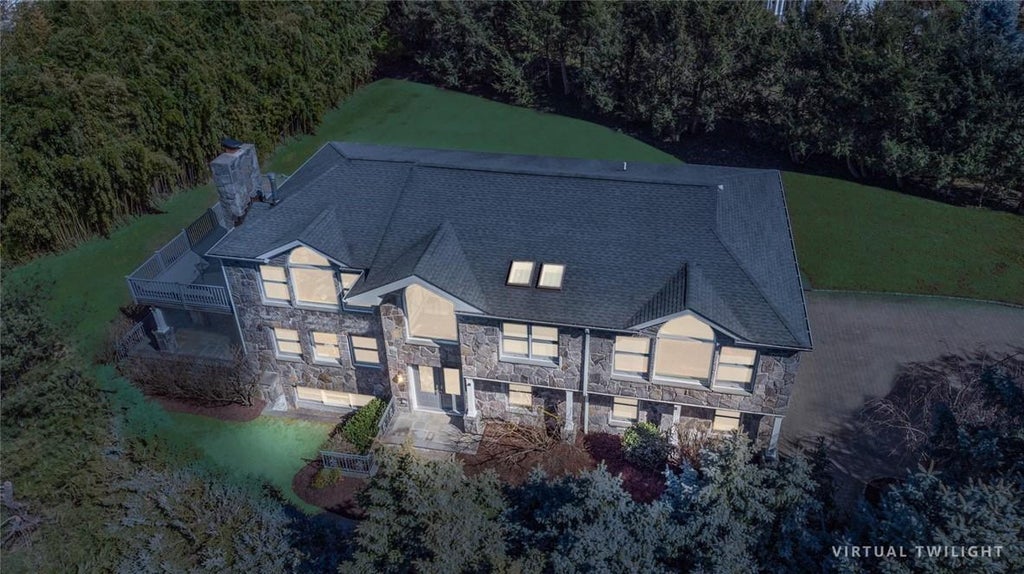 1 of 1 - 9 Country Club Lane, Briarcliff Manor, NY