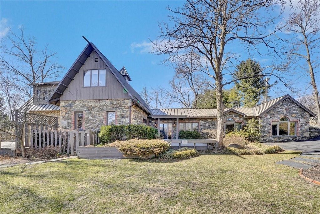 1 of 1 - 6 Sloane Road, Newburgh, NY