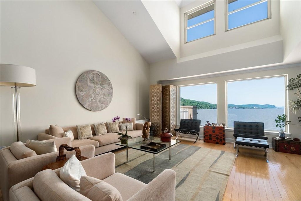 1 of 1 - 405 Harbor Cove # Ph405, Piermont, NY