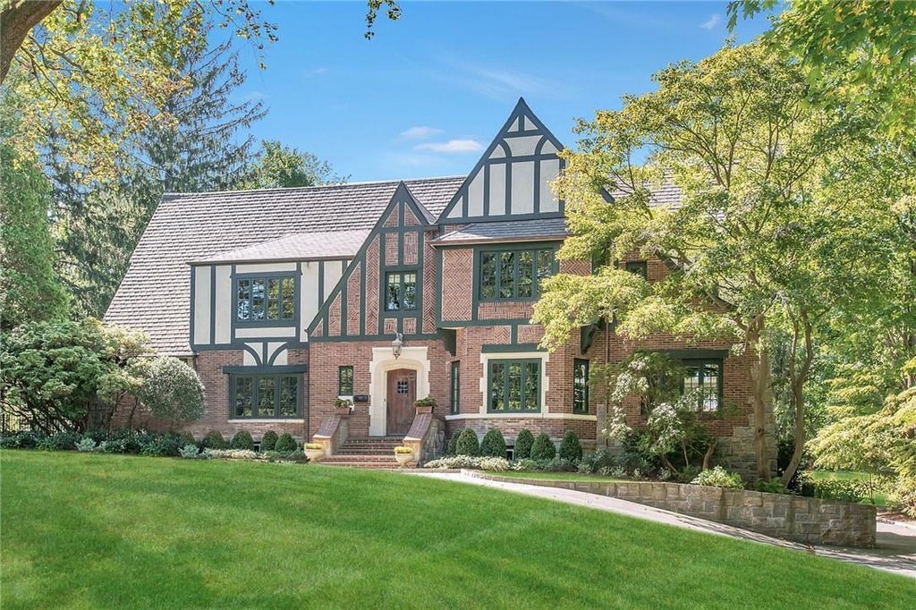 1 of 1 - 86 Bellevue Avenue, Rye, NY