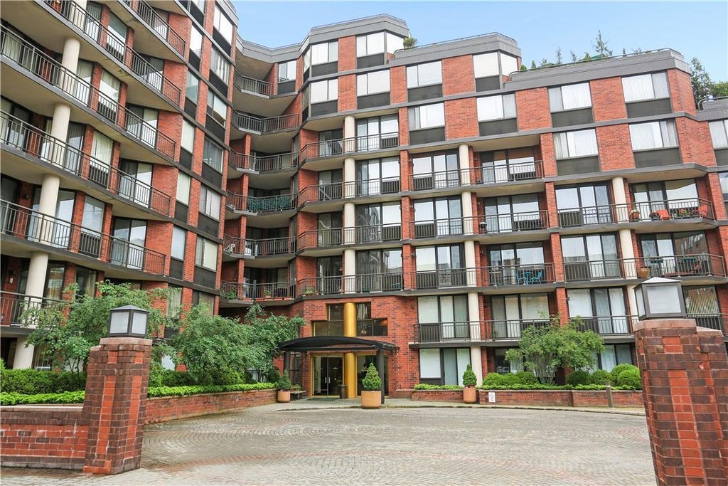 1 of 1 - 50 Hartsdale Avenue # 4h, Hartsdale, NY