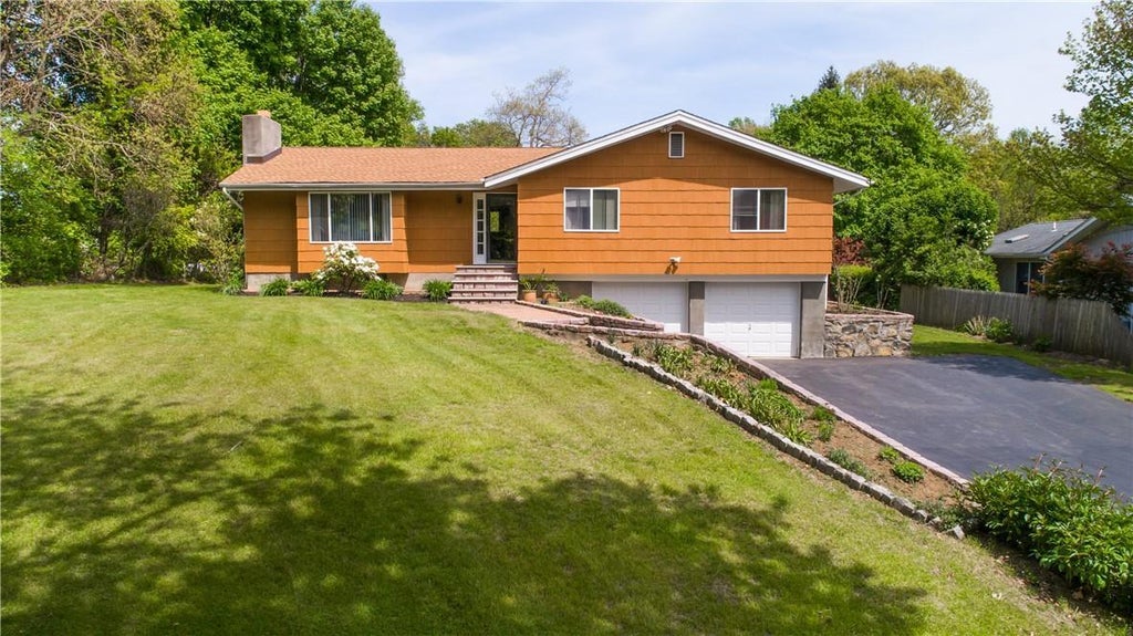 1 of 1 - 110 Gallows Hill Road, Cortlandt Manor, NY