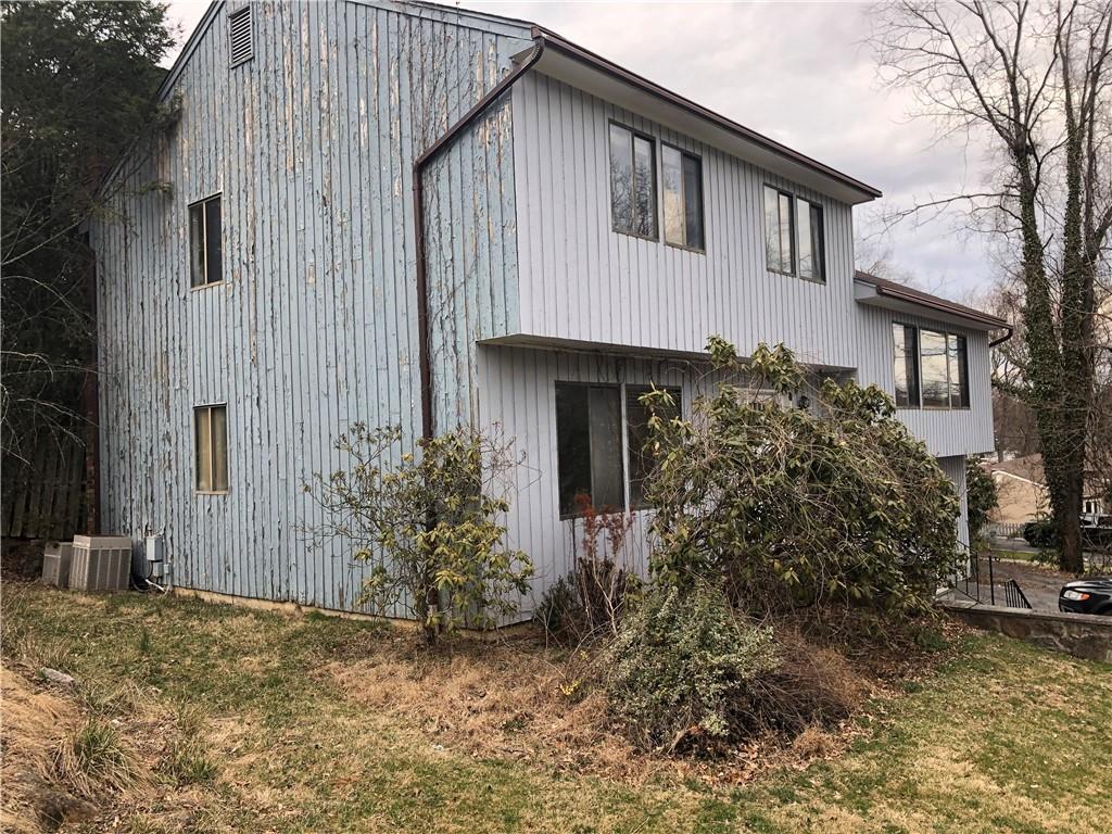 1 of 1 - 396 Stratton Road, New Rochelle, NY
