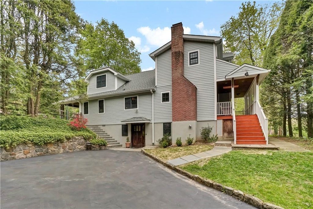 1 of 1 - 35 Truesdale Drive, Croton-on-Hudson, NY