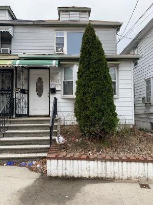 1 of 1 - 4465 Mundy Lane, Bronx, NY