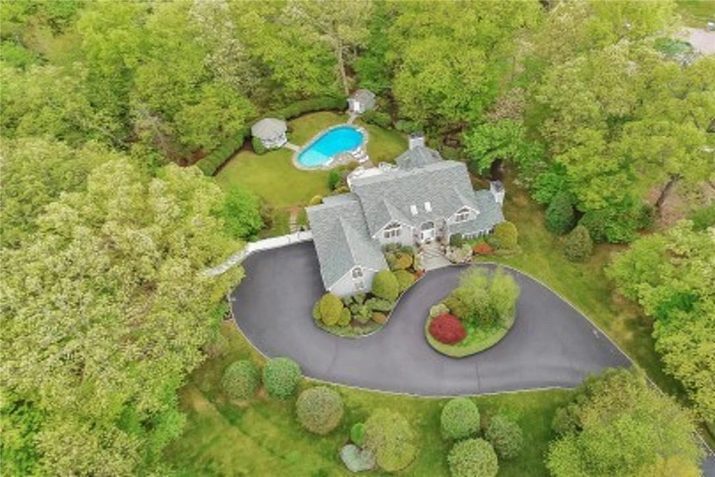 1 of 1 - 1295 Rustic Ridge Court, Yorktown Heights, NY