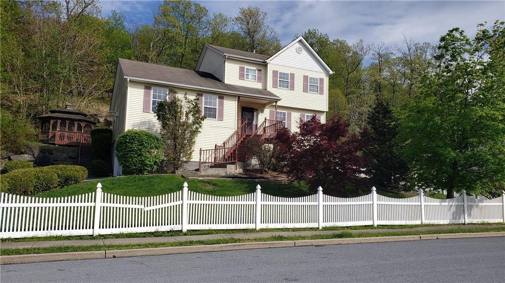 1 of 1 - 5 Chester Acres Boulevard, Chester, NY