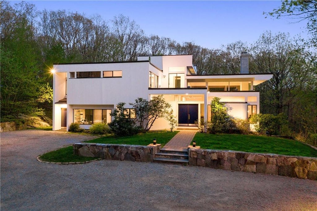 1 of 1 - 3 Sniffen Road, Armonk, NY