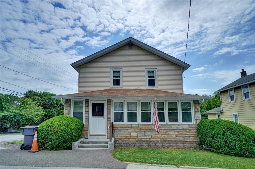 1 of 1 - 15 White St., Marlboro, NY