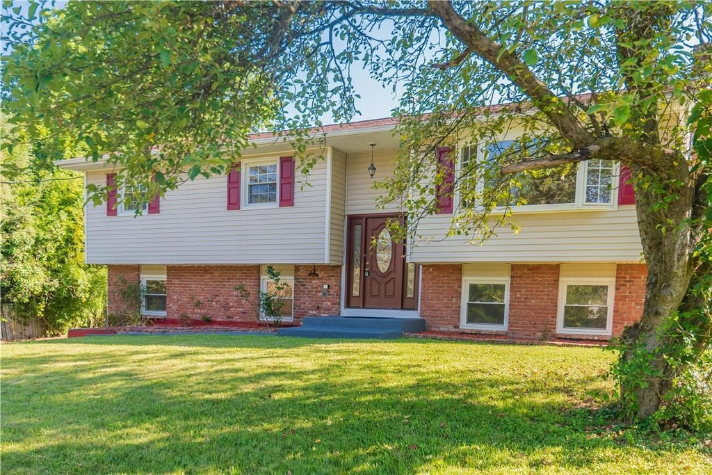 1 of 1 - 28 Morningside Drive, Middletown, NY