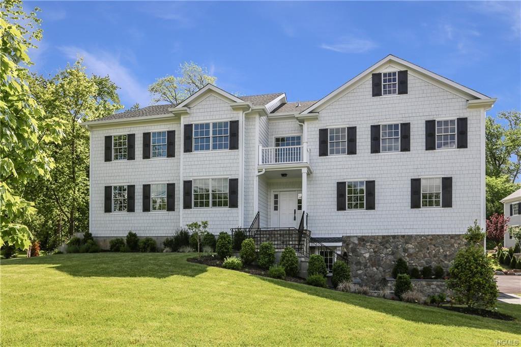 1 of 1 - 18 Manor Lane, Scarsdale, NY