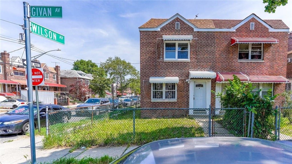 1 of 1 - 1294 Givan Avenue, Bronx, NY
