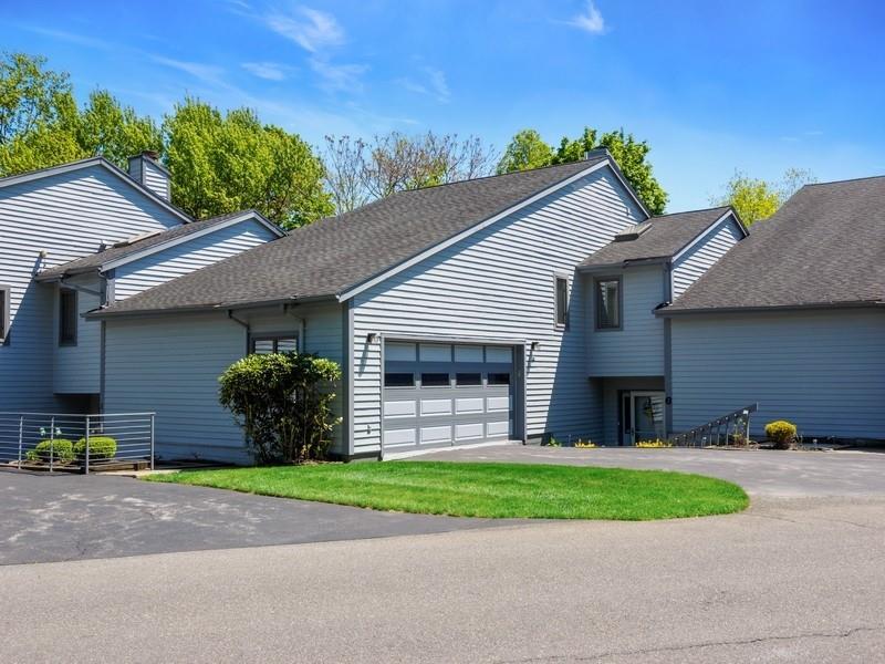 1 of 1 - 6 Twin Ponds Drive, Kingston, NY