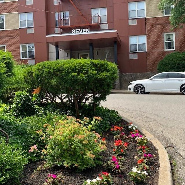 1 of 1 - 7 Balint Drive # 511, Yonkers, NY