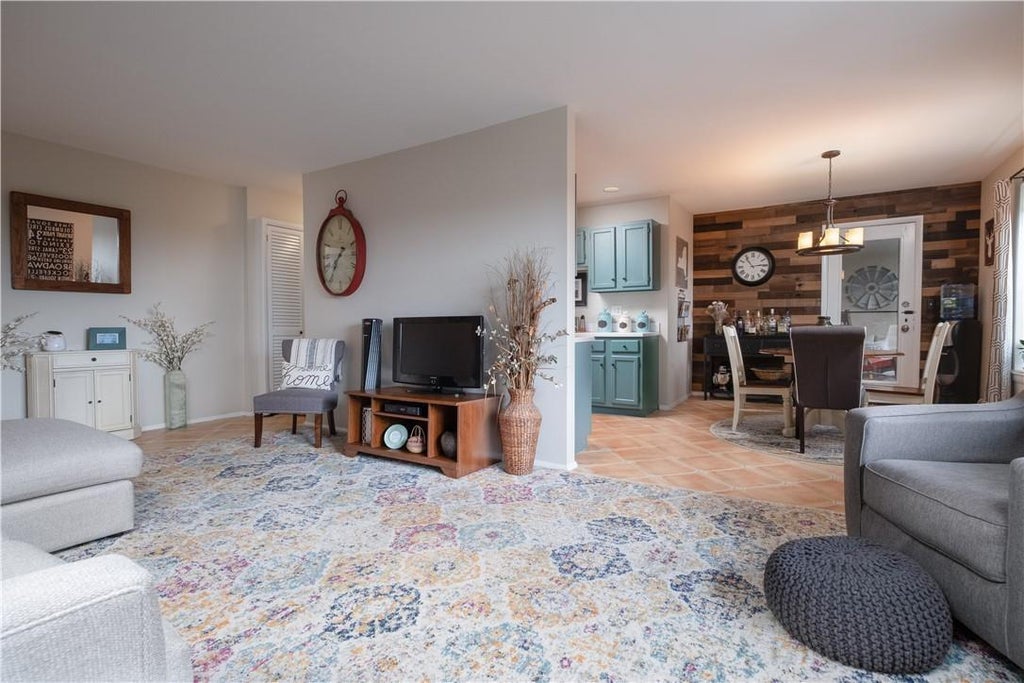 1 of 1 - 906 Sierra Vista Lane, Valley Cottage, NY