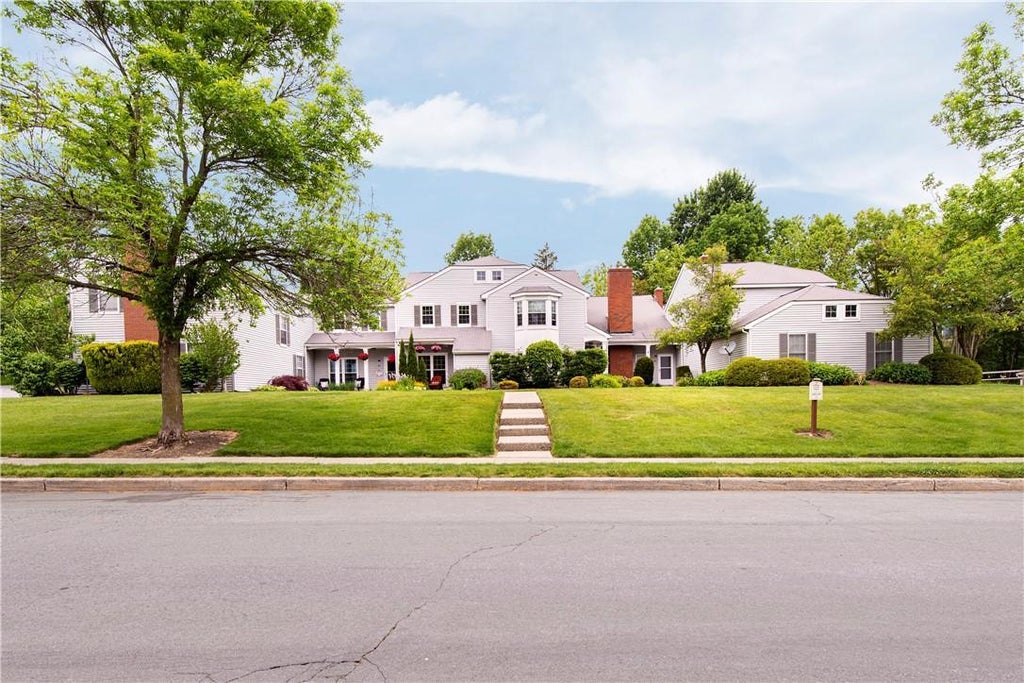 1 of 1 - 133 Villagegreen Court, Warwick, NY