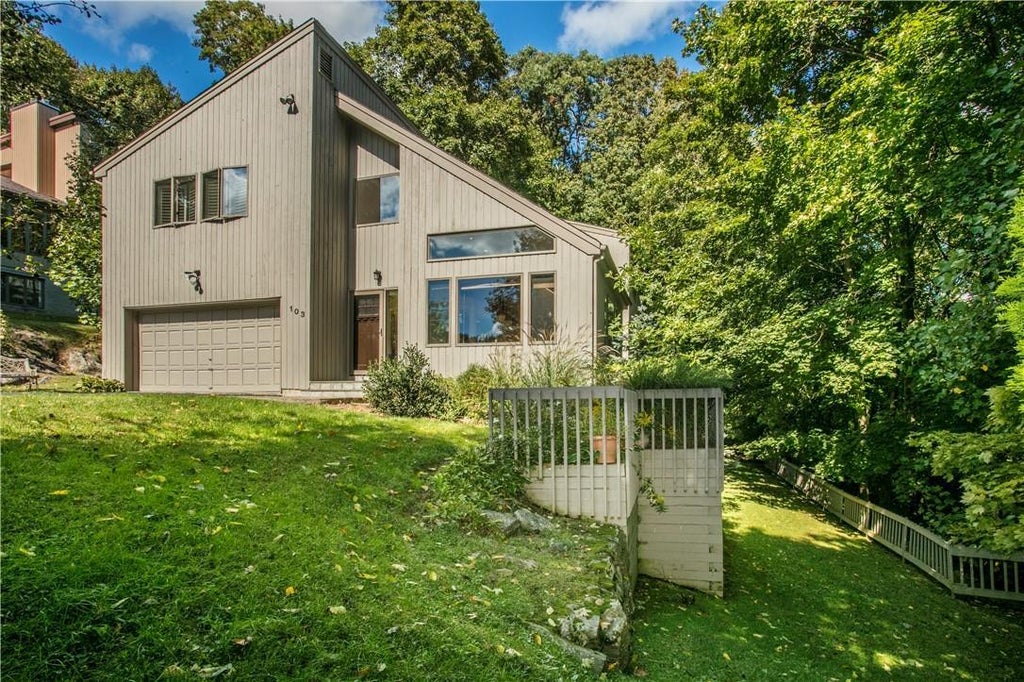 1 of 1 - 103 Cherry Hill Court, Briarcliff Manor, NY