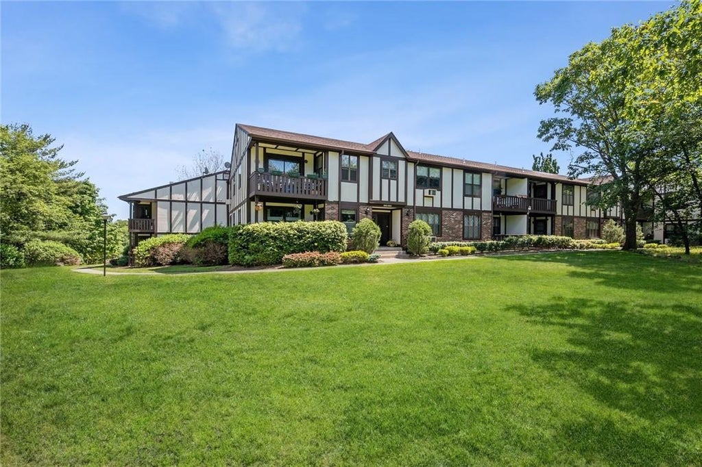 1 of 1 - 697 Sierra Vista Lane, Valley Cottage, NY