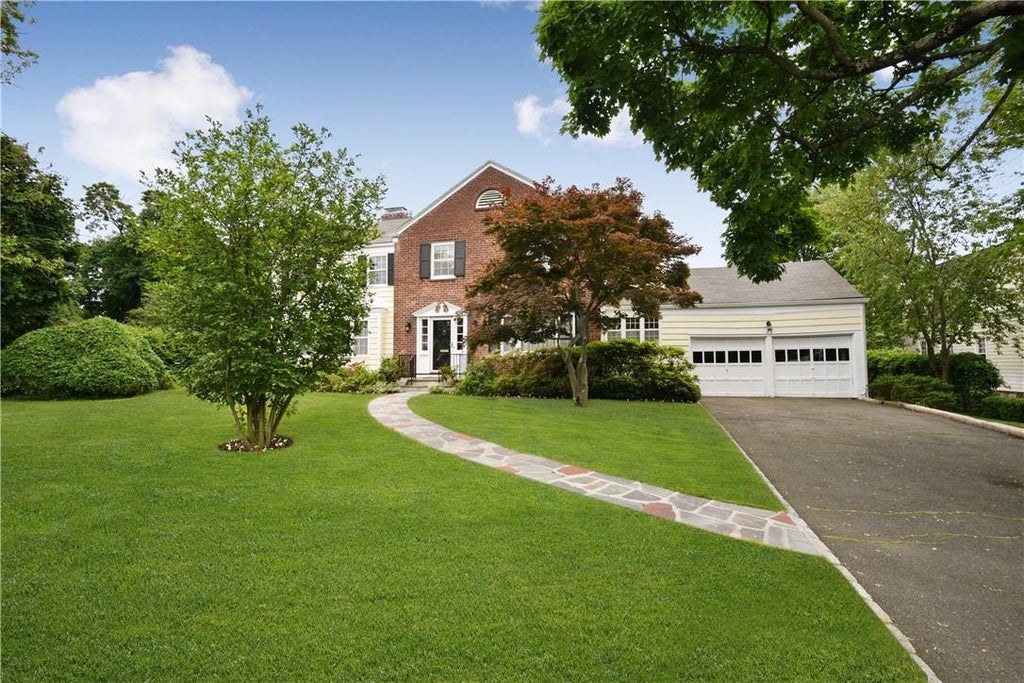 1 of 1 - 77 Magnolia Avenue, Larchmont, NY