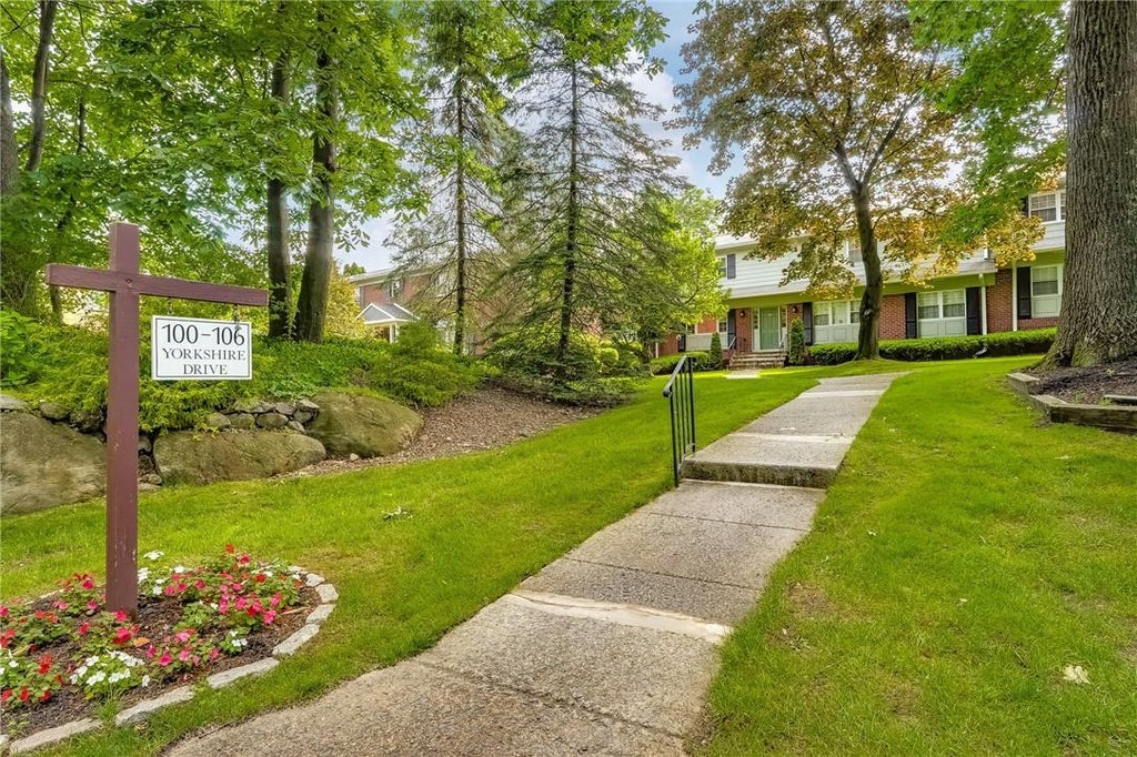 1 of 1 - 100 Yorkshire Drive # Z15, Suffern, NY