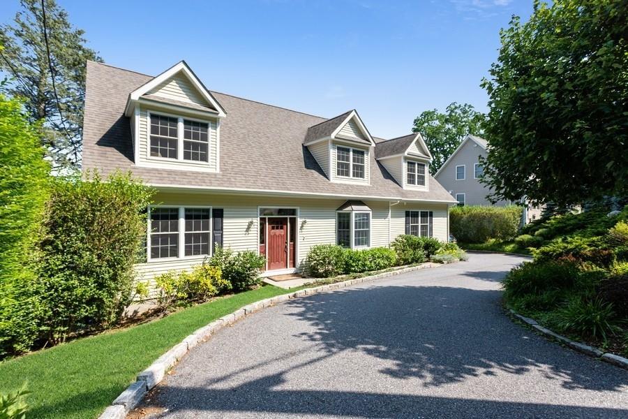 1 of 1 - 77 Mountain Road, Pleasantville, NY