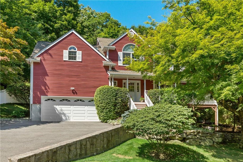1 of 1 - 1 Gracemere Lake Drive, Tarrytown, NY