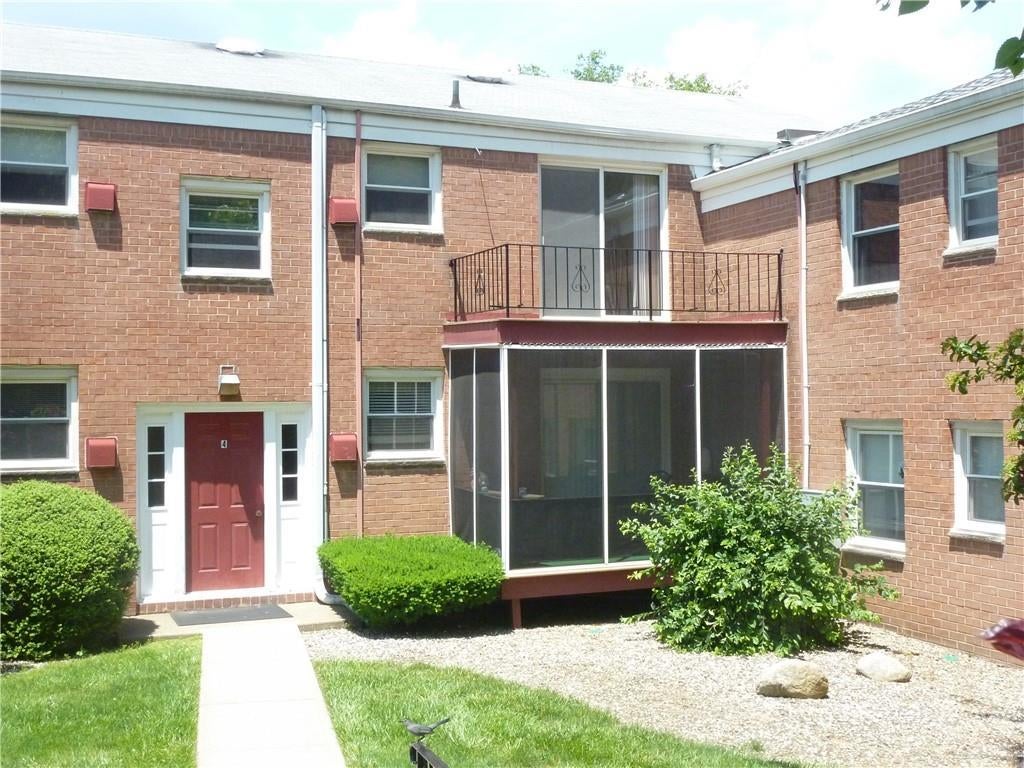 1 of 1 - 4 Oxford Court # 8005, Suffern, NY
