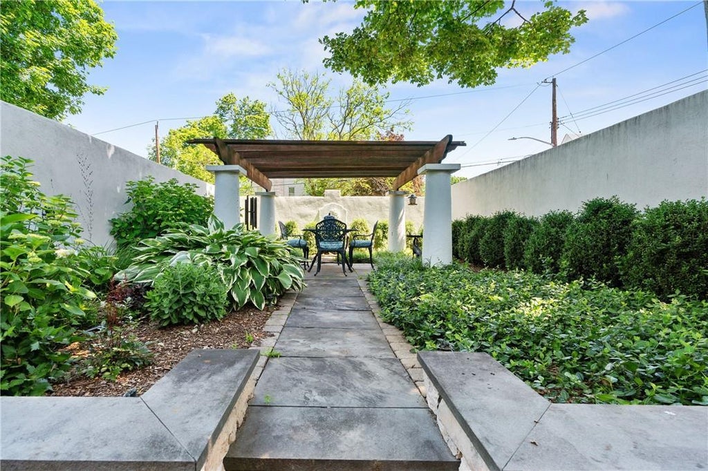 1 of 1 - 117 Greenacres Avenue, White Plains, NY