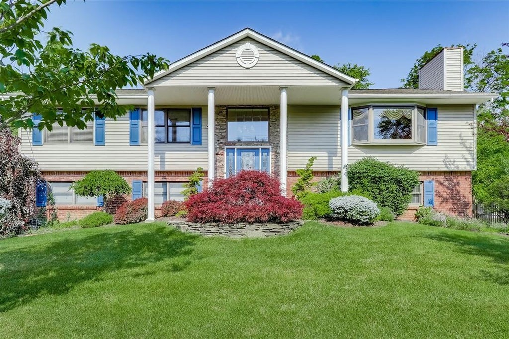 1 of 1 - 43 Cragmere Road, Suffern, NY