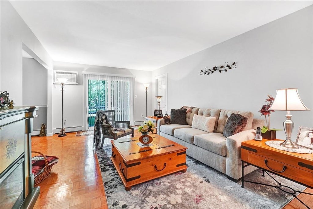 1 of 1 - 7 Heritage Drive # B, Harriman, NY