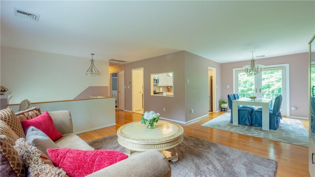 1 of 1 - 2633 Broadview Drive, Yorktown Heights, NY