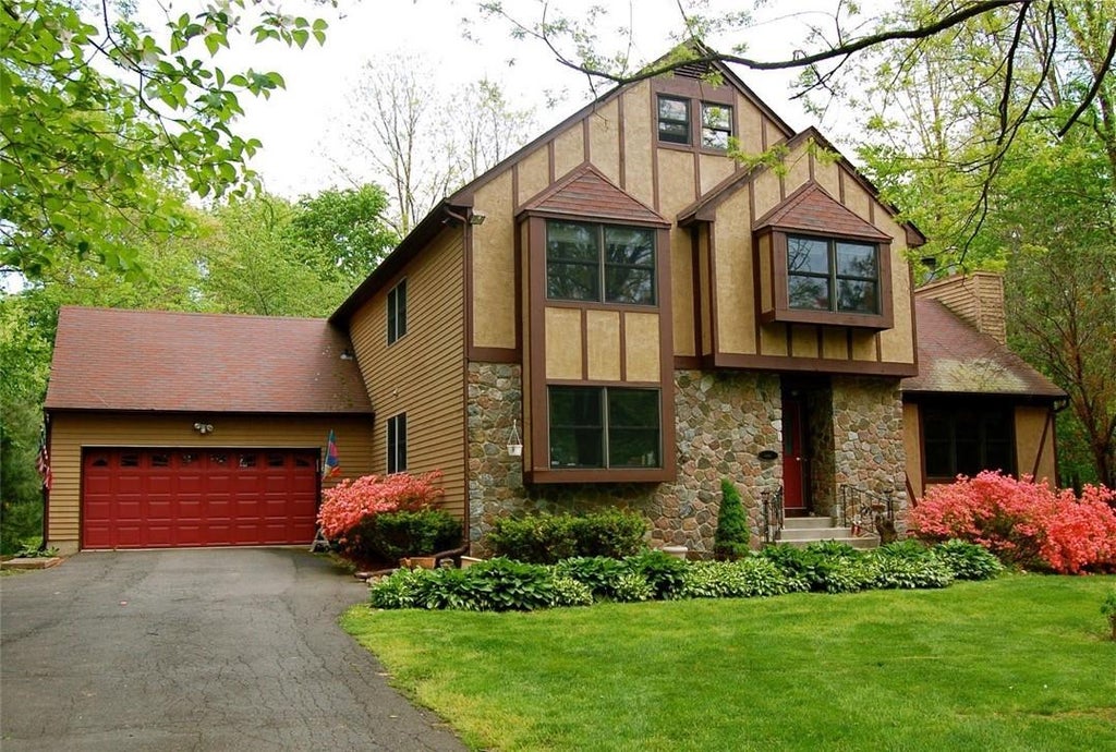 1 of 1 - 3 Kimmissy Court, Suffern, NY