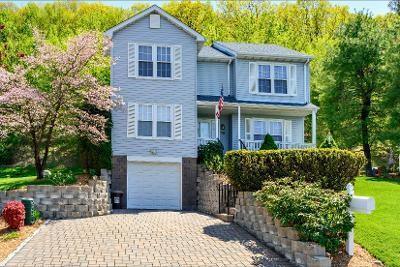 1 of 1 - 46 Larkin Lane, Garnerville, NY