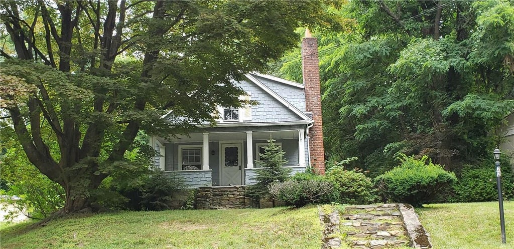 1 of 1 - 22 Whippoorwill Road, Armonk, NY
