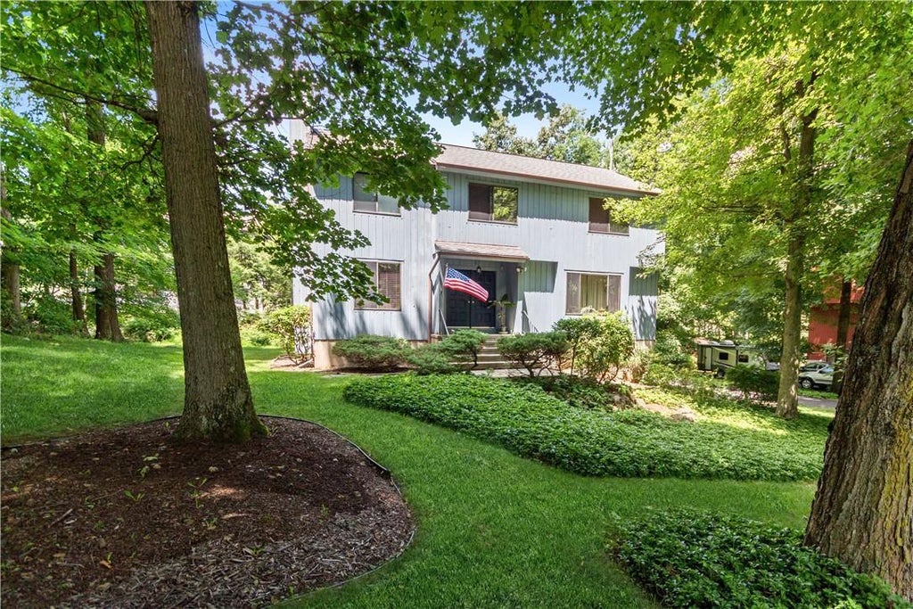 1 of 1 - 18 Maple Moor Lane, Cortlandt Manor, NY