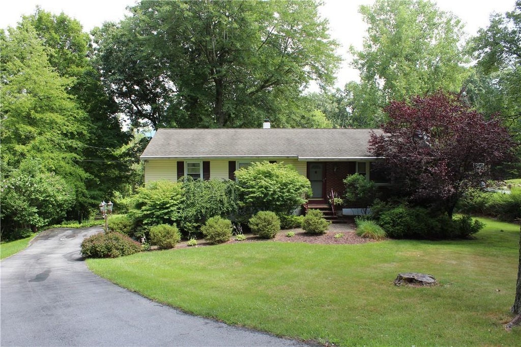 1 of 1 - 18 Hickman Drive, Hopewell Junction, NY